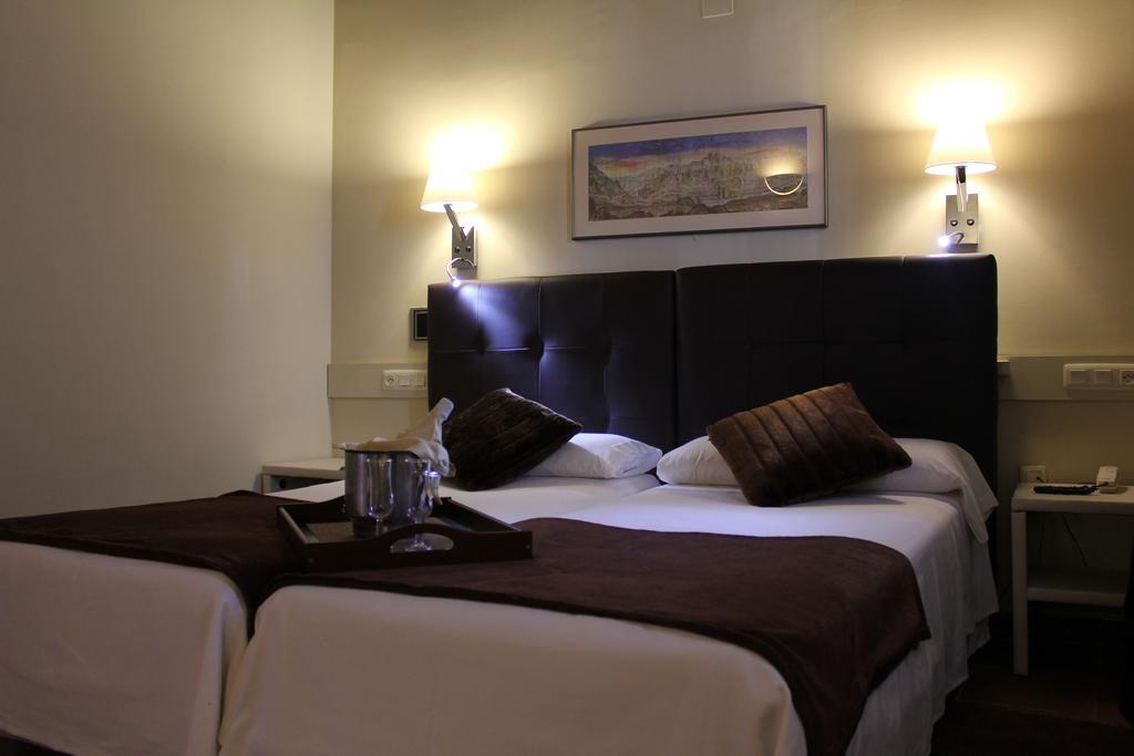 Hotel Leonor De Aquitania Cuenca  Eksteriør bilde